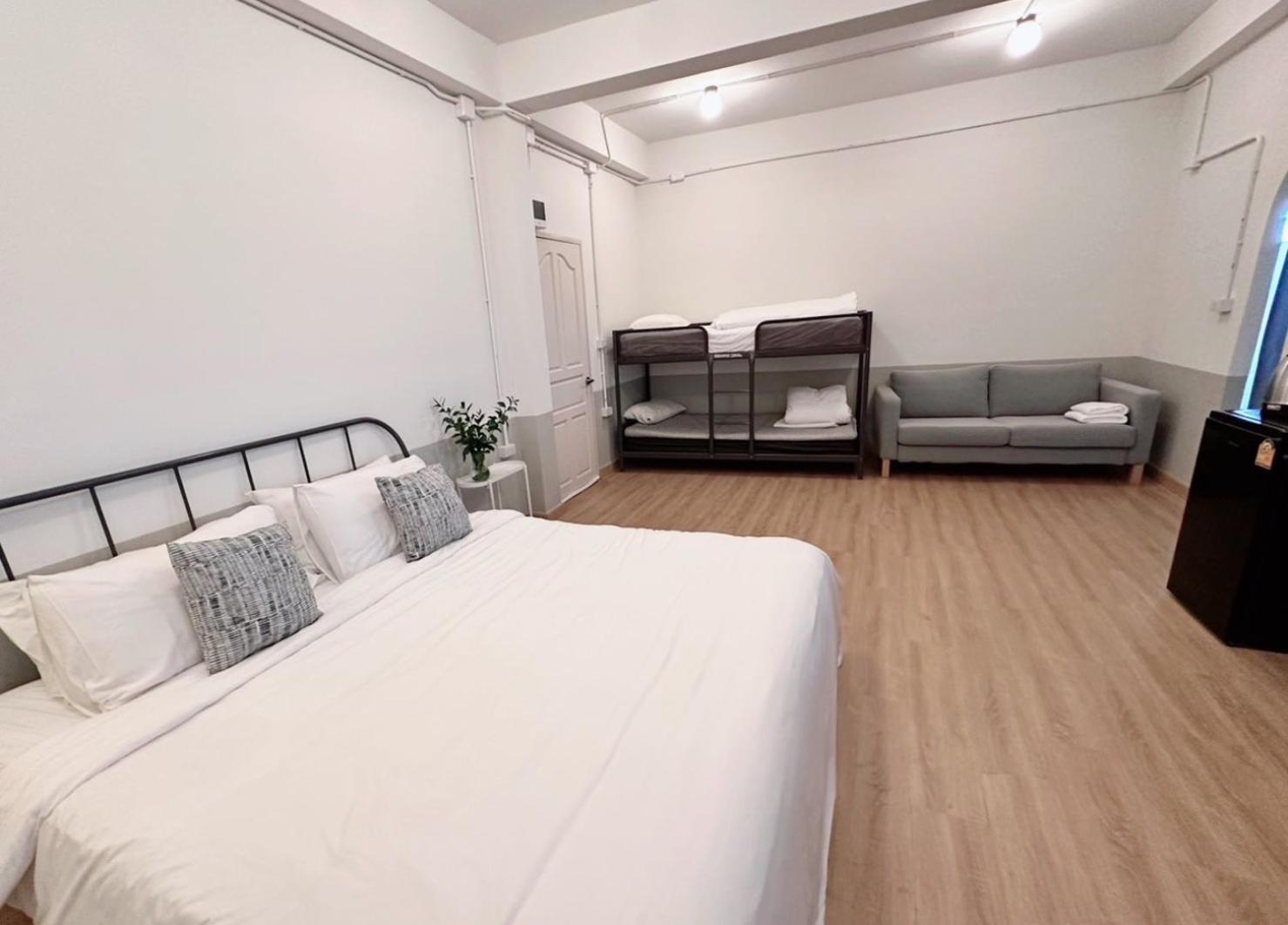 מלון סלאיה La Moon House מראה חיצוני תמונה