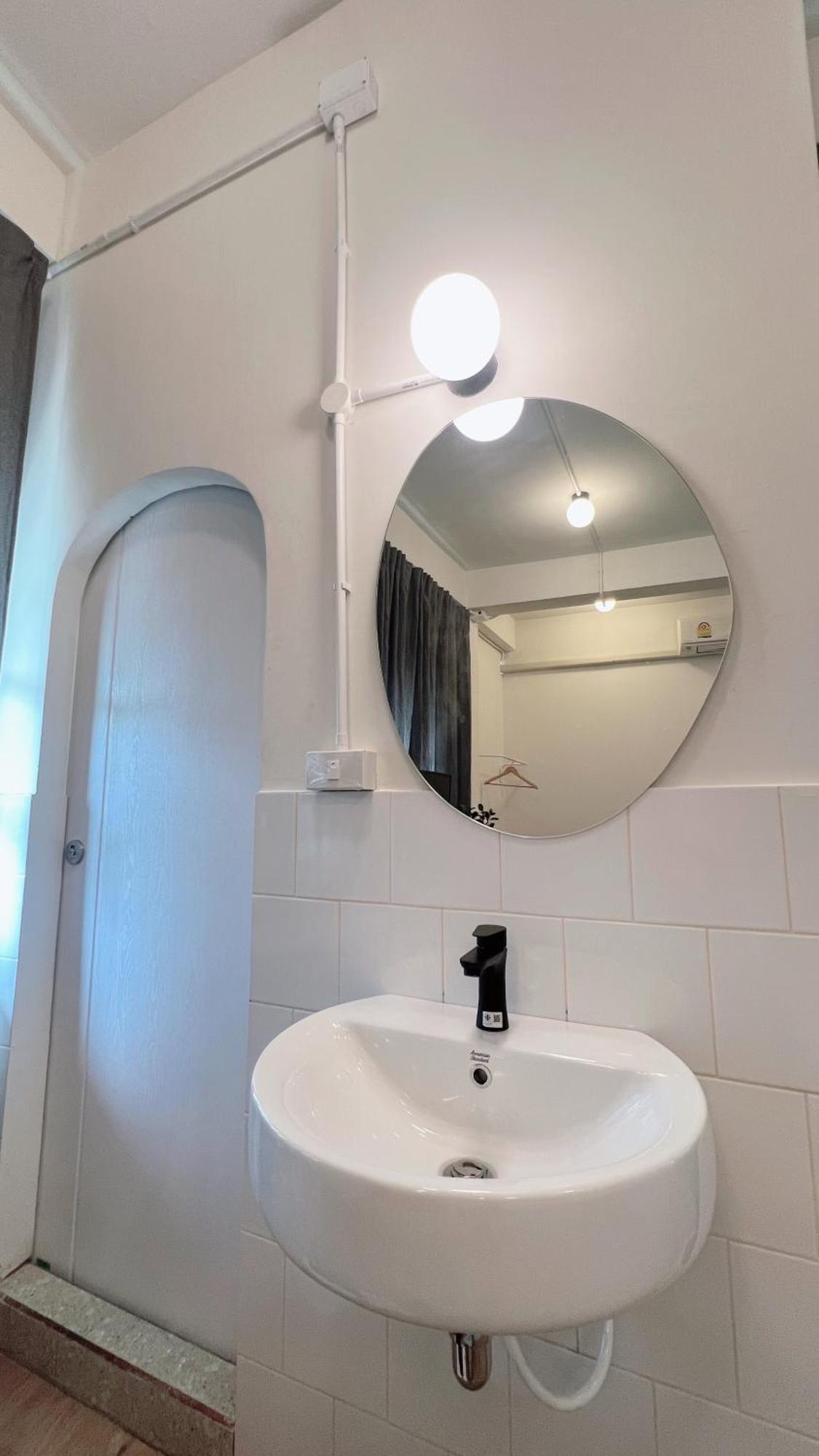 מלון סלאיה La Moon House מראה חיצוני תמונה