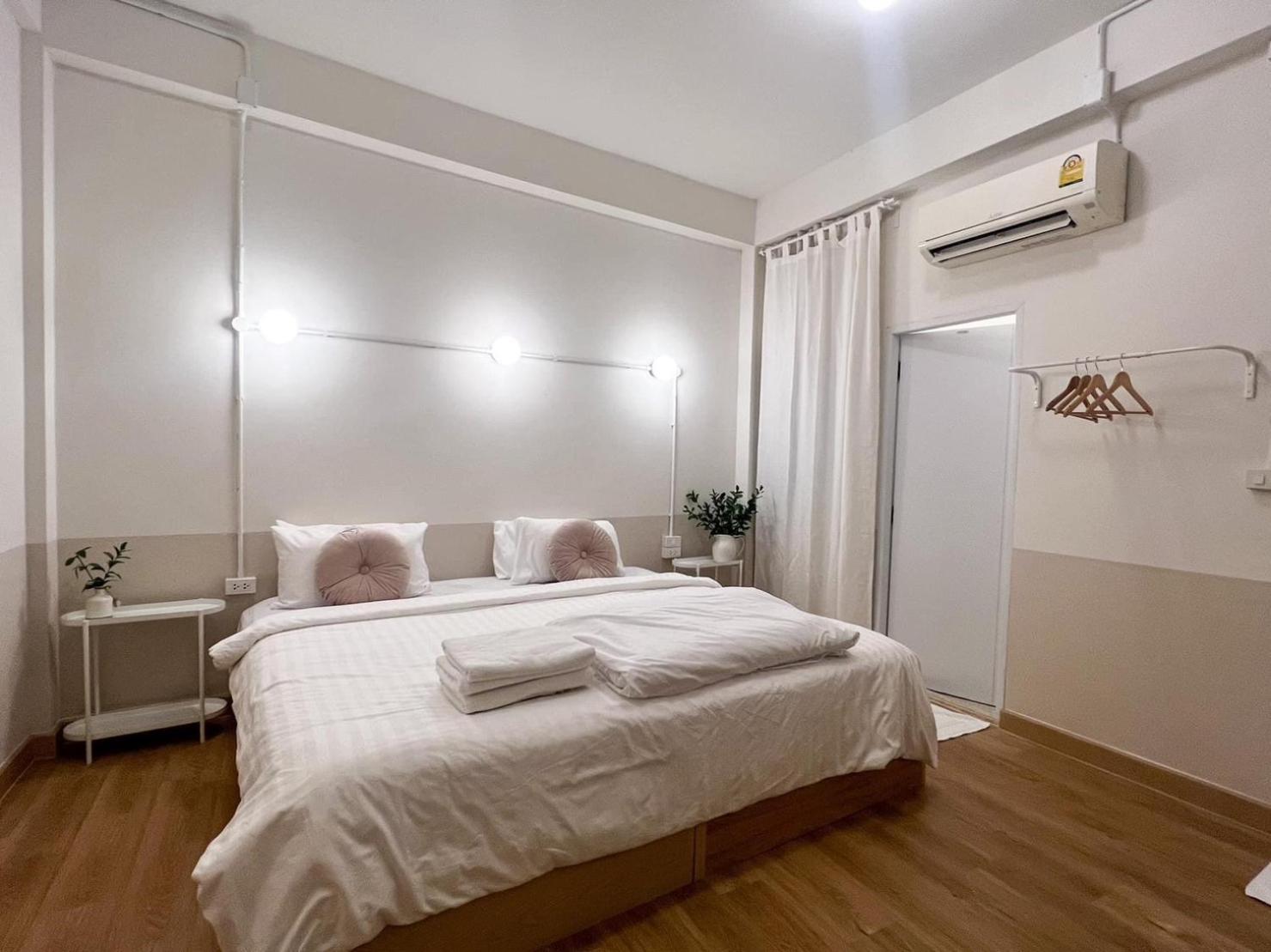 מלון סלאיה La Moon House מראה חיצוני תמונה