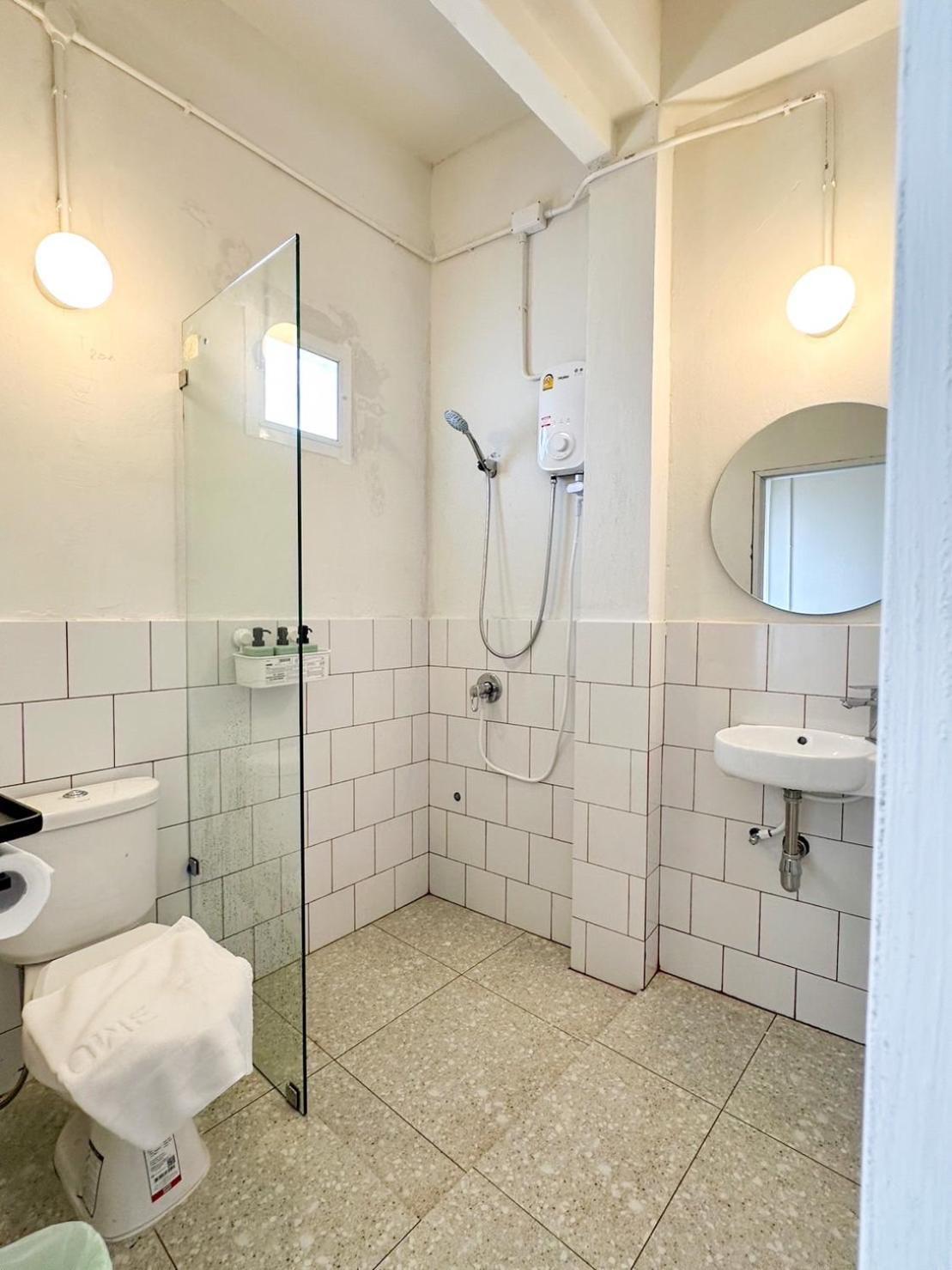 מלון סלאיה La Moon House מראה חיצוני תמונה