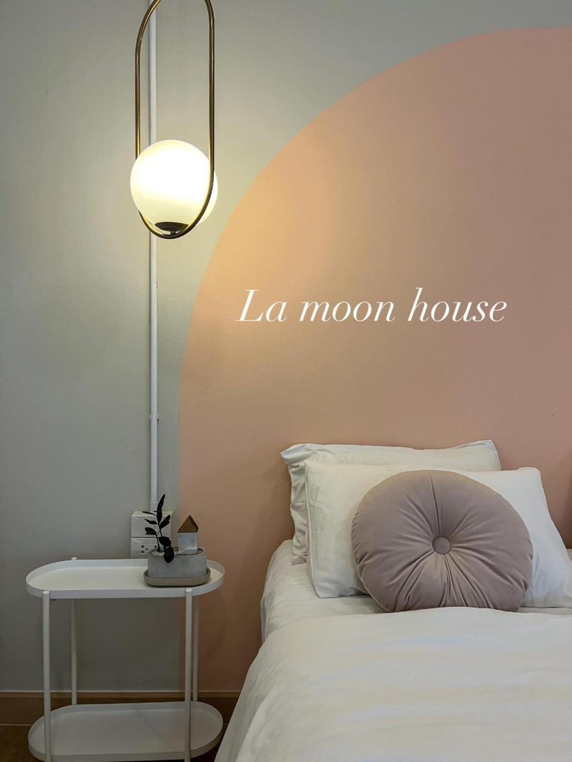 מלון סלאיה La Moon House מראה חיצוני תמונה
